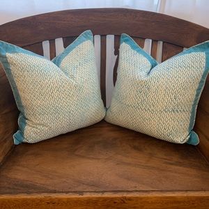 Roberta Roller Rabbit Set of 18x18 pillow covers